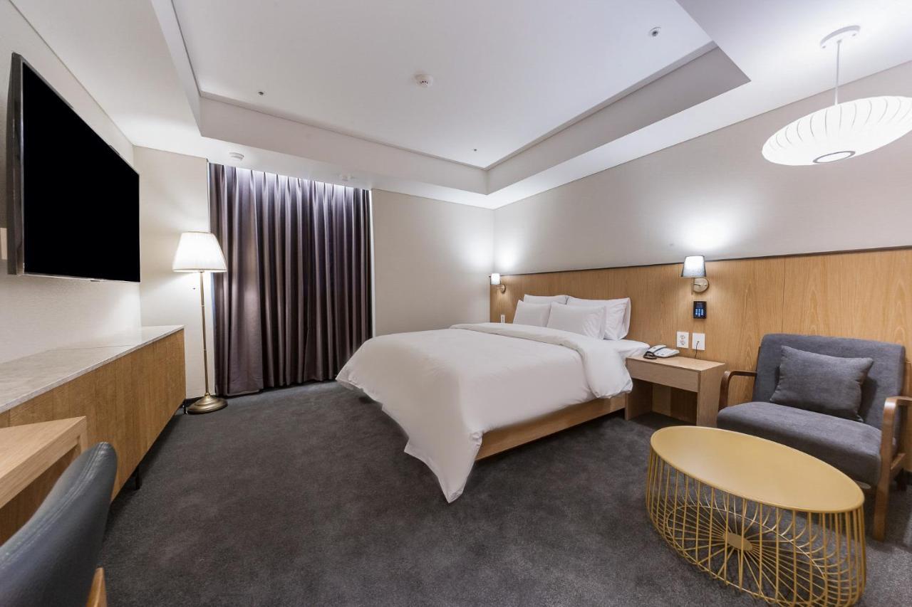 Gwangju Hound Hotel Gwangju Metropolitan City Ngoại thất bức ảnh