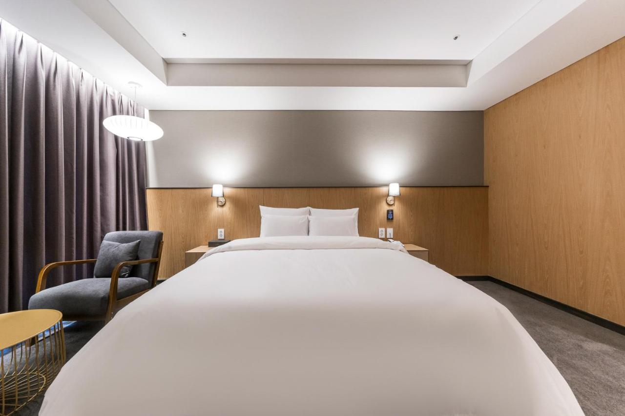 Gwangju Hound Hotel Gwangju Metropolitan City Ngoại thất bức ảnh